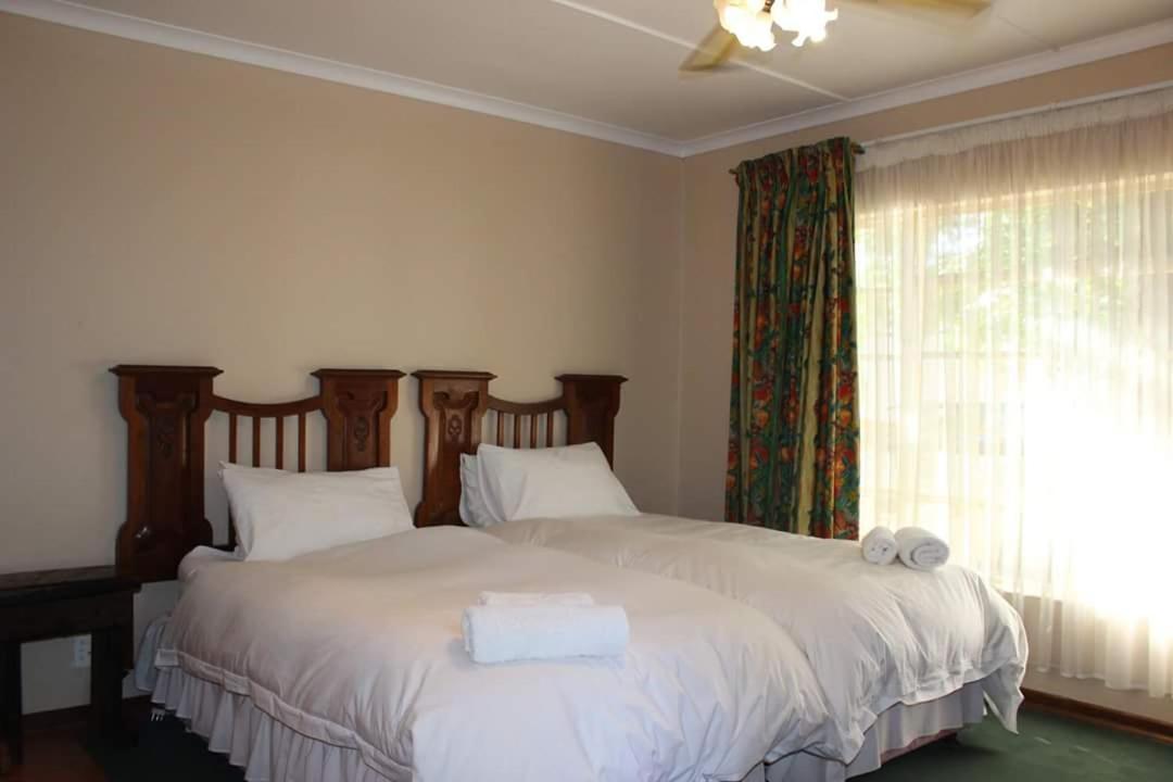 Lord Fraser Guest House Wepener Eksteriør billede